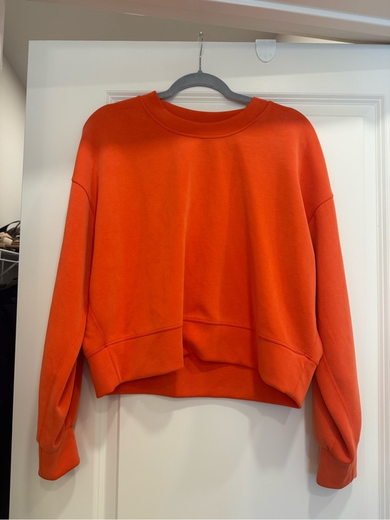 lululemon athletica Tops - lululemon athletica Softstreme Crew Sweatshirt